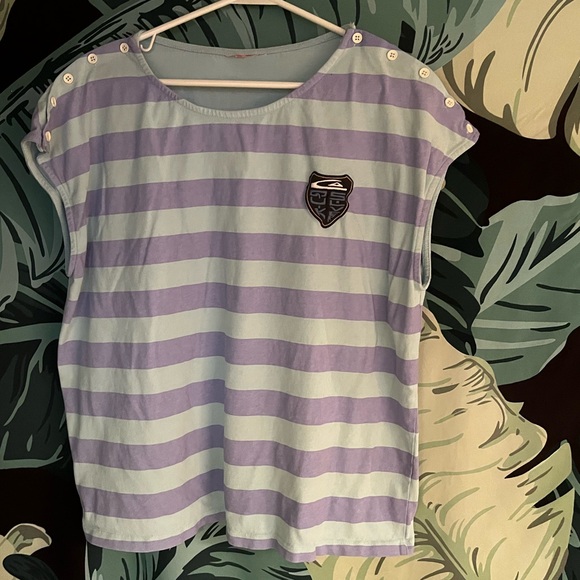 Stranger things X Quicksilver collab Tee - Picture 2 of 2